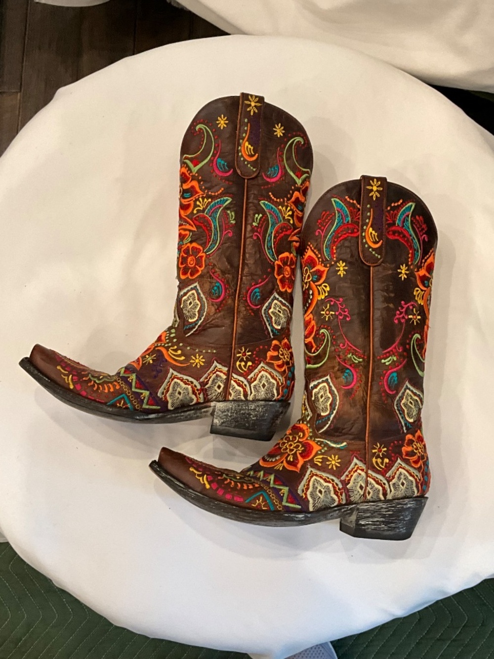 Old Gringo embroidered boots. Size 8. Worn 1x. Absolutely Beautiful! - Picture 2 of 5